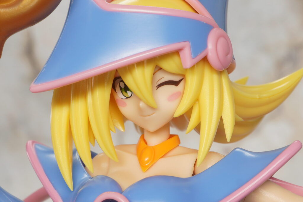 クロスフレーム・ガール】ブラック・マジシャン・ガール レビュー